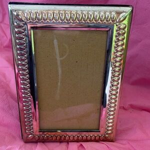 Elegant Silver Photo Frame